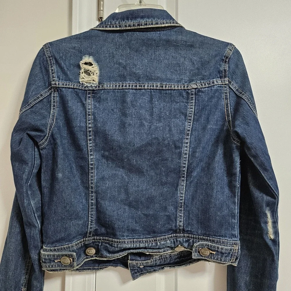 Free‎ People Denim Jacket Womens 4 Blue Distressed Cropped Button Front Bohemian - Picture 9 of 10